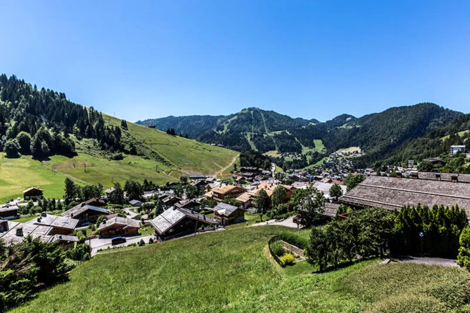 Résidence Nant Soleil A-Vue d'été