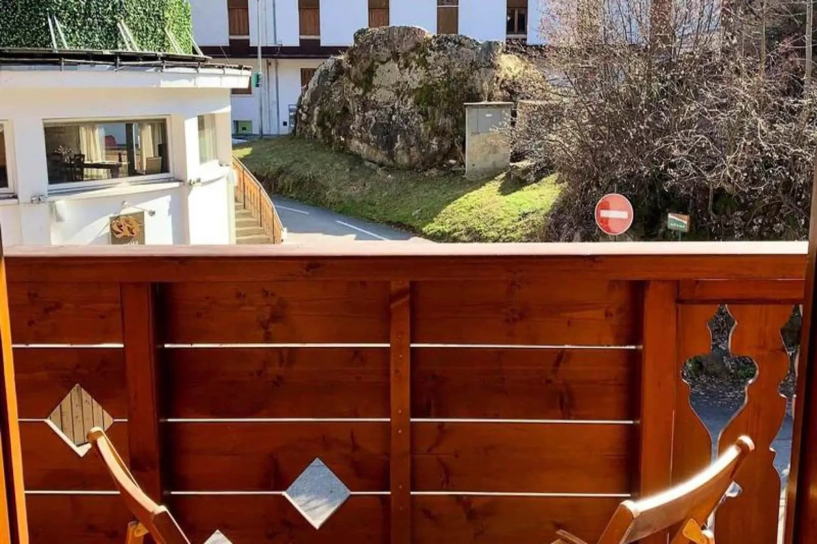 Résidence Coq De Bruyere-View in summer