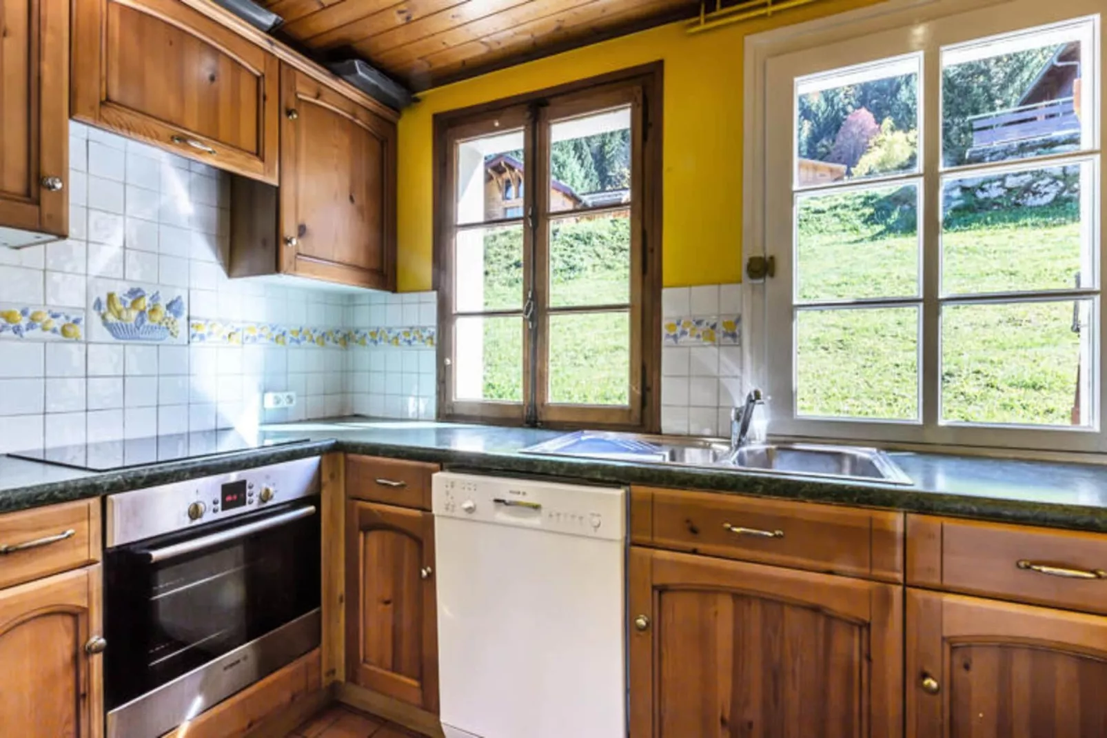 Résidence Foret-Kitchen