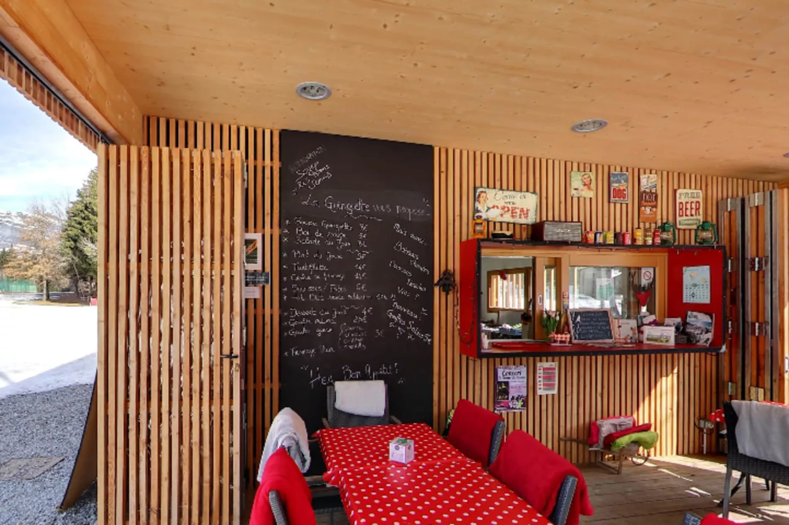 Chalets à Les Carroz-d'Arâches-Gebiete Sommer 1 km