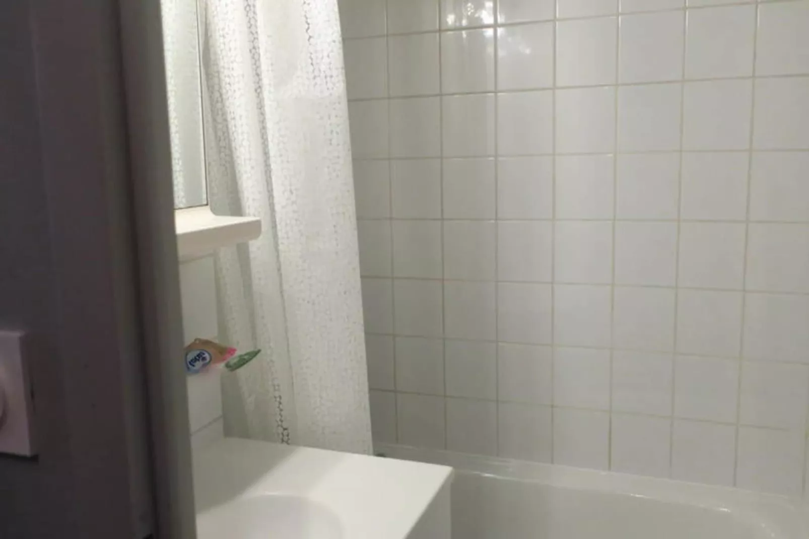 Résidence Les Jonquilles-Bathroom