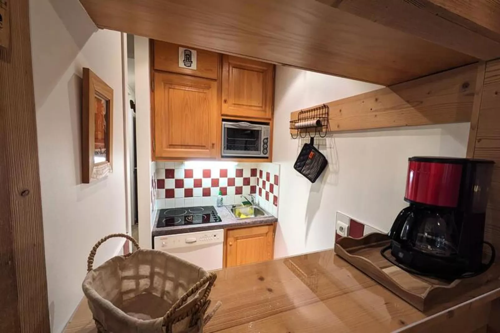 Résidence Jonquille-Kitchen