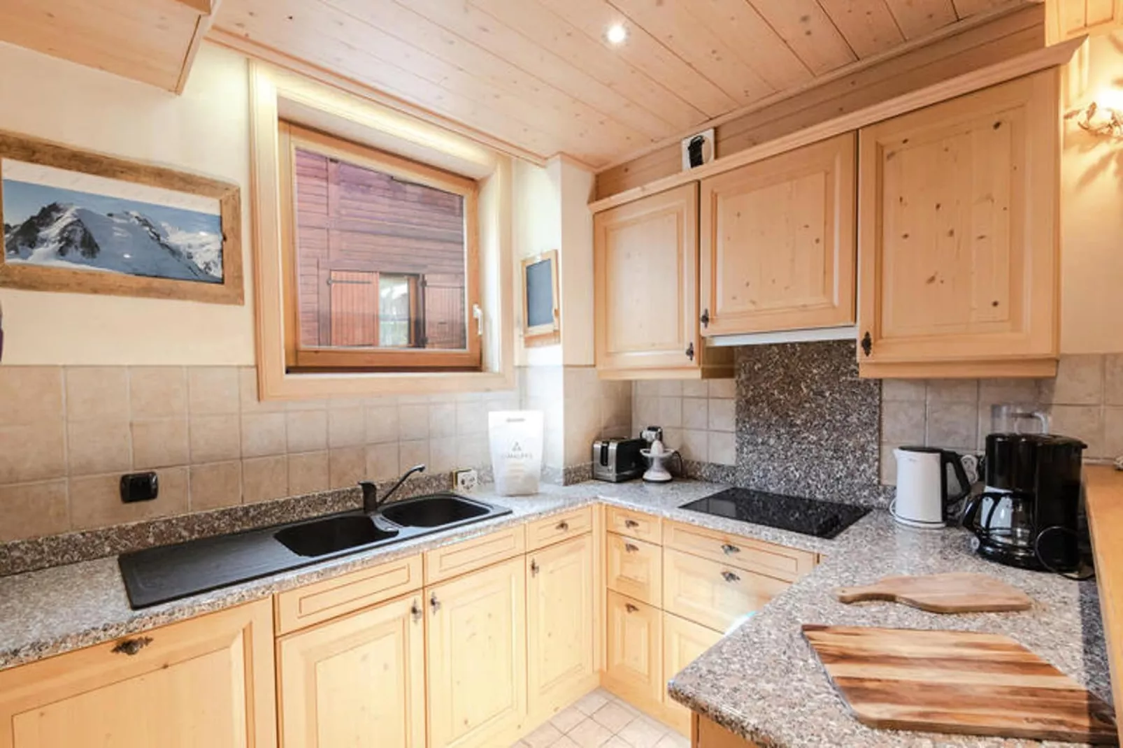 Chalets Du Savoy-Kitchen