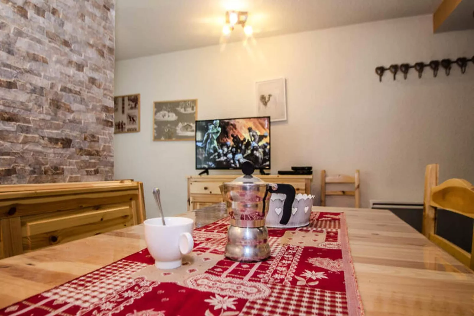 Résidence Iris-Salle à manger