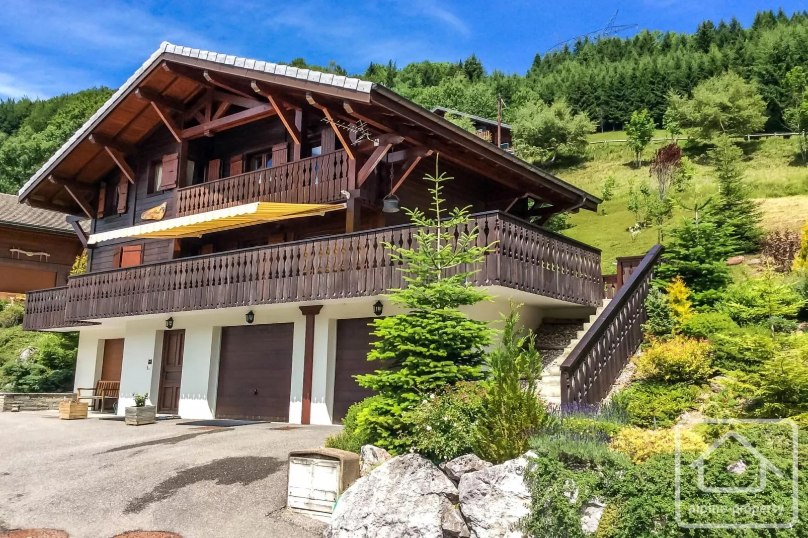 Studio à Saint Jean d'Aulps-Zones été à 1 km