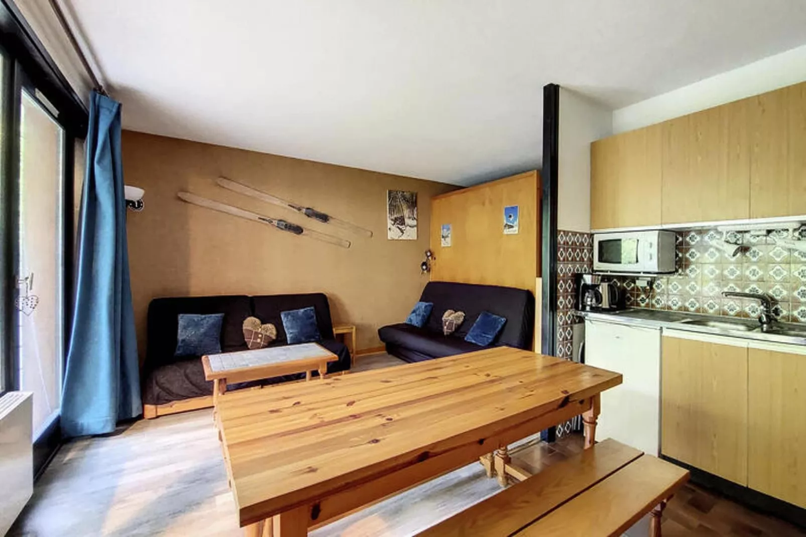 Studio à Saint Jean d'Aulps-Esszimmer