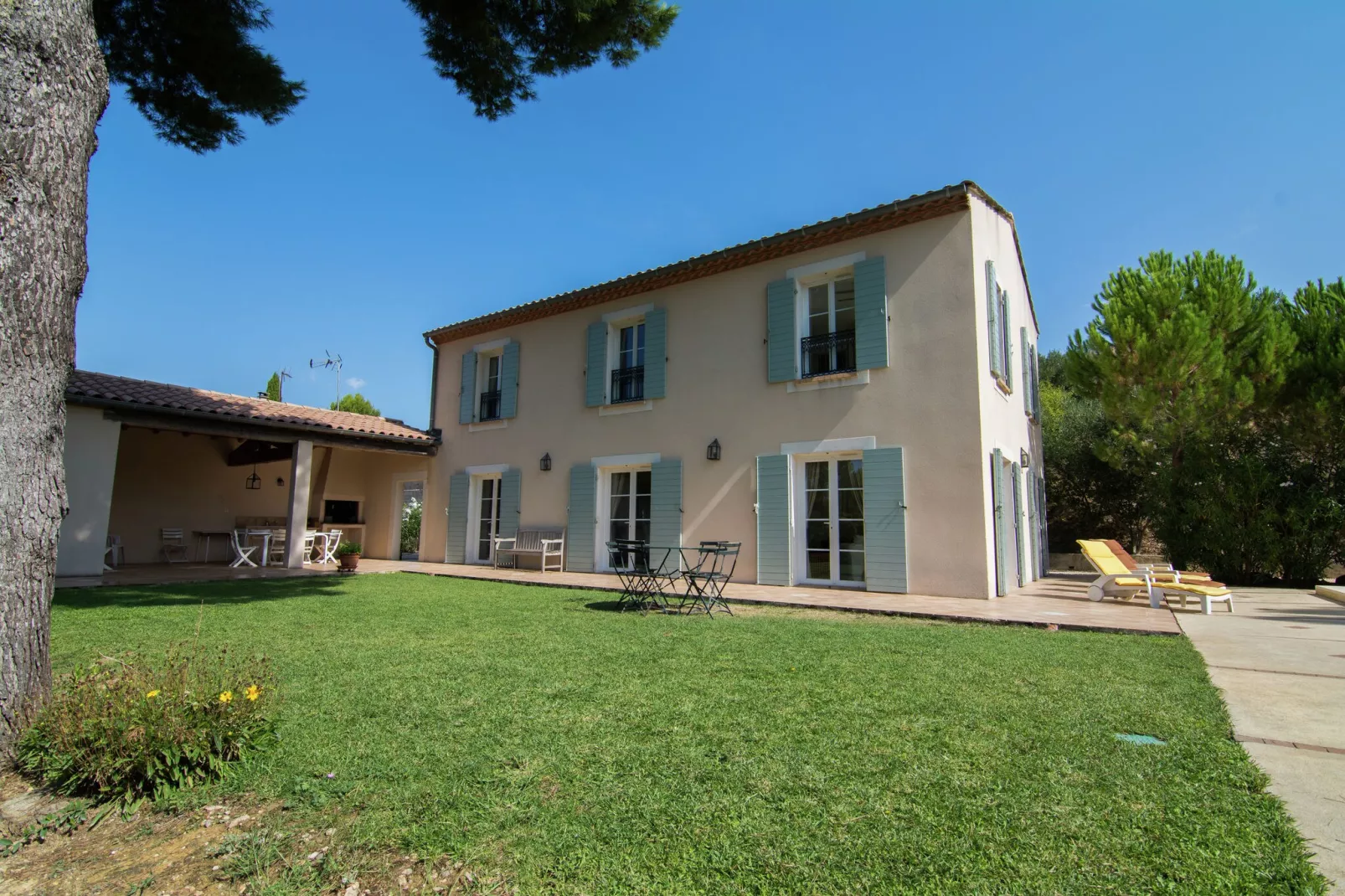 Bastide d'Or-Exterior summer