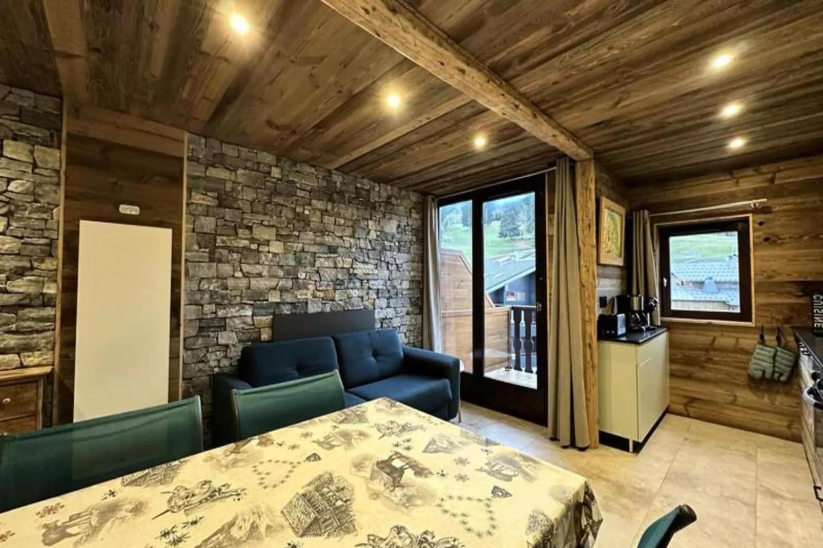 Résidence Arcades-Außenbereich Sommer