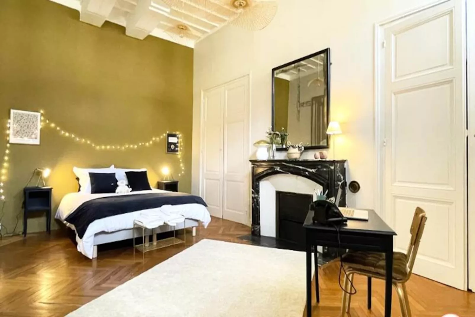 🌟 Le Crosne - Parking - Standing - Calme-Image-tags.