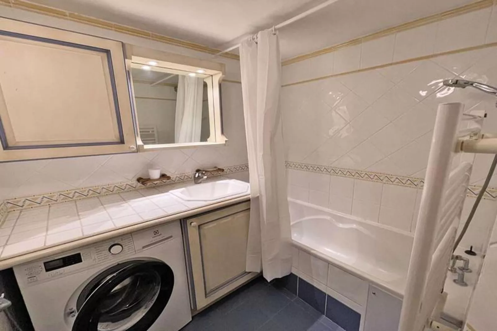 Résidence Port Marine-Salle de bain