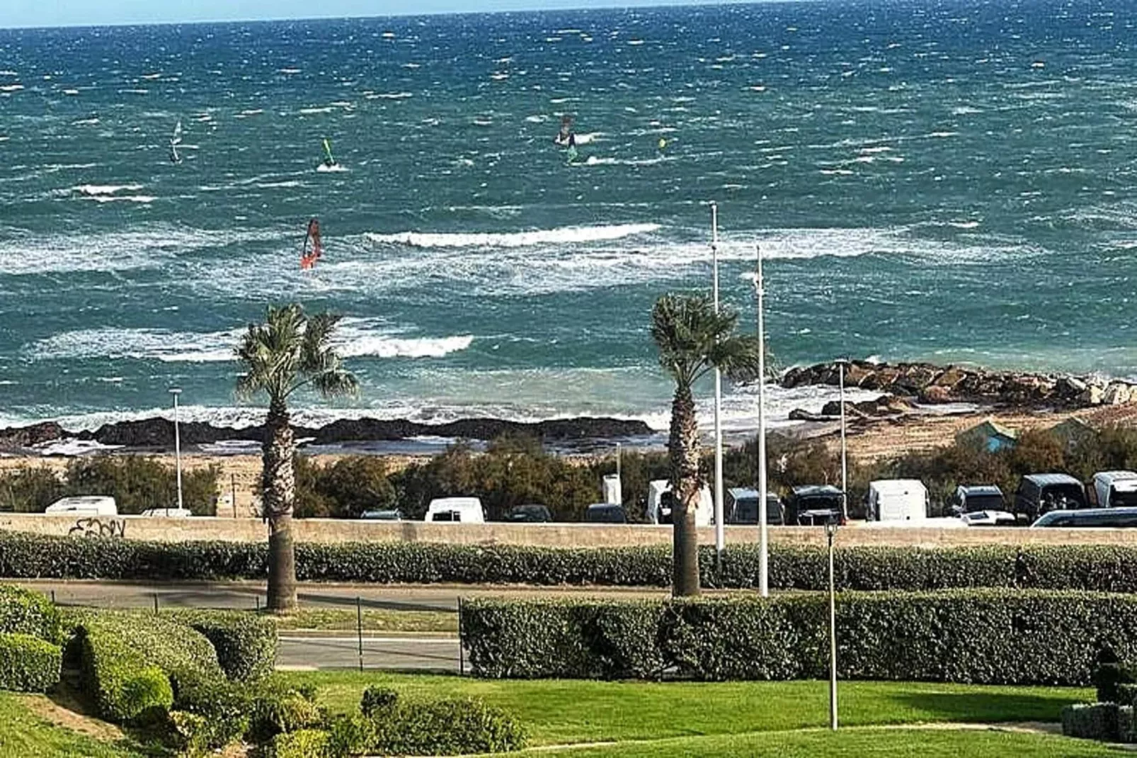 Résidence Morieres B-View in summer