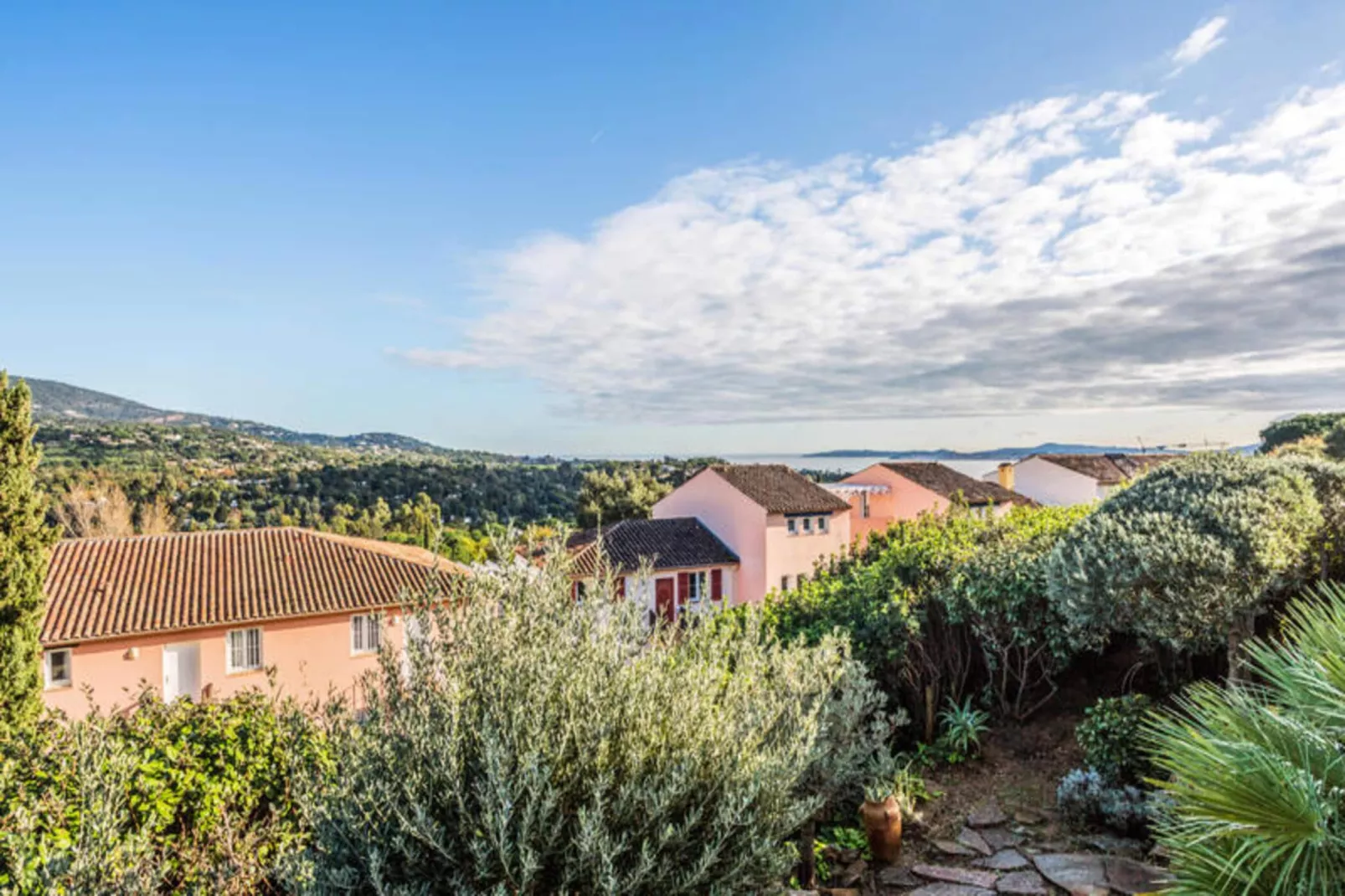 Les Bastides aux Restanques du Golfe de St Tropez - maeva Home-Aussicht Sommer