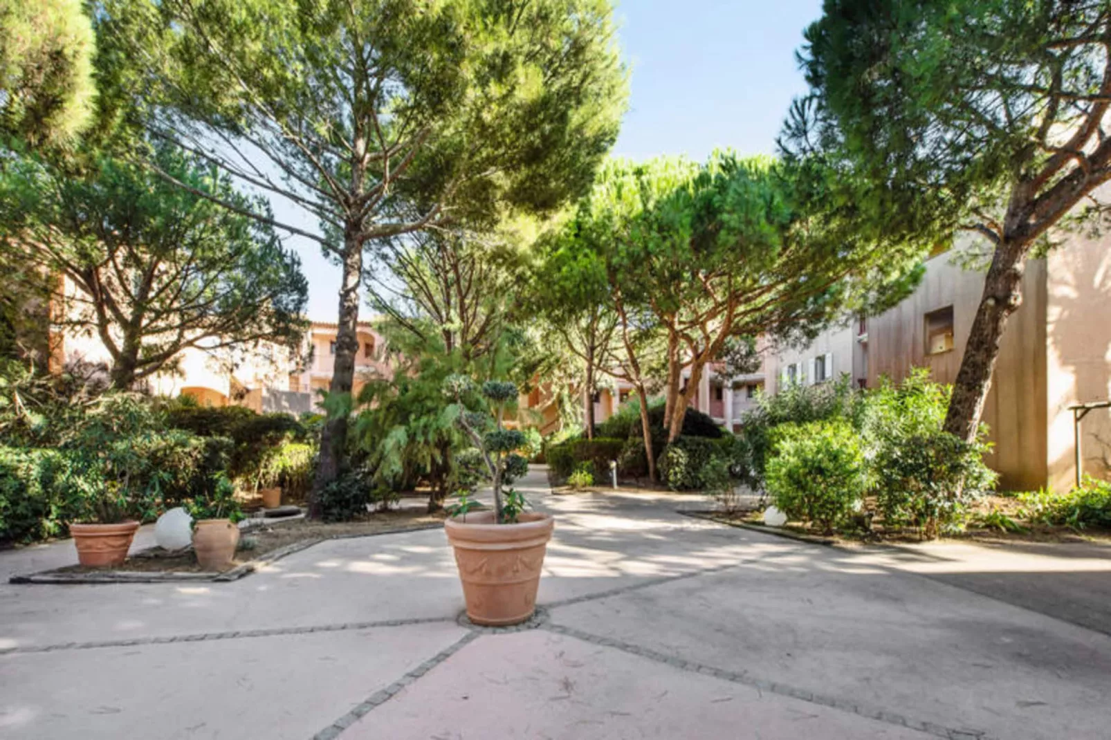 Résidence La Pinède - maeva Home-Gebiete Sommer 1 km