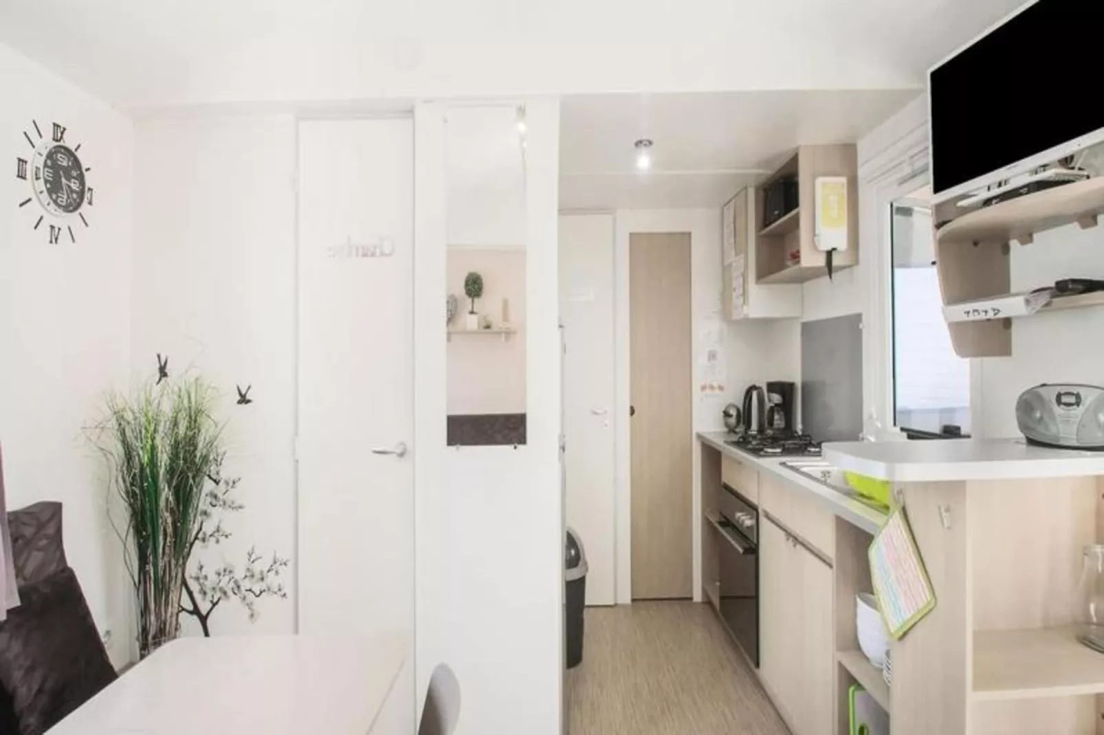 Mobil-home 6 pers. avec accès piscine et complexe aquatique-Extérieur été