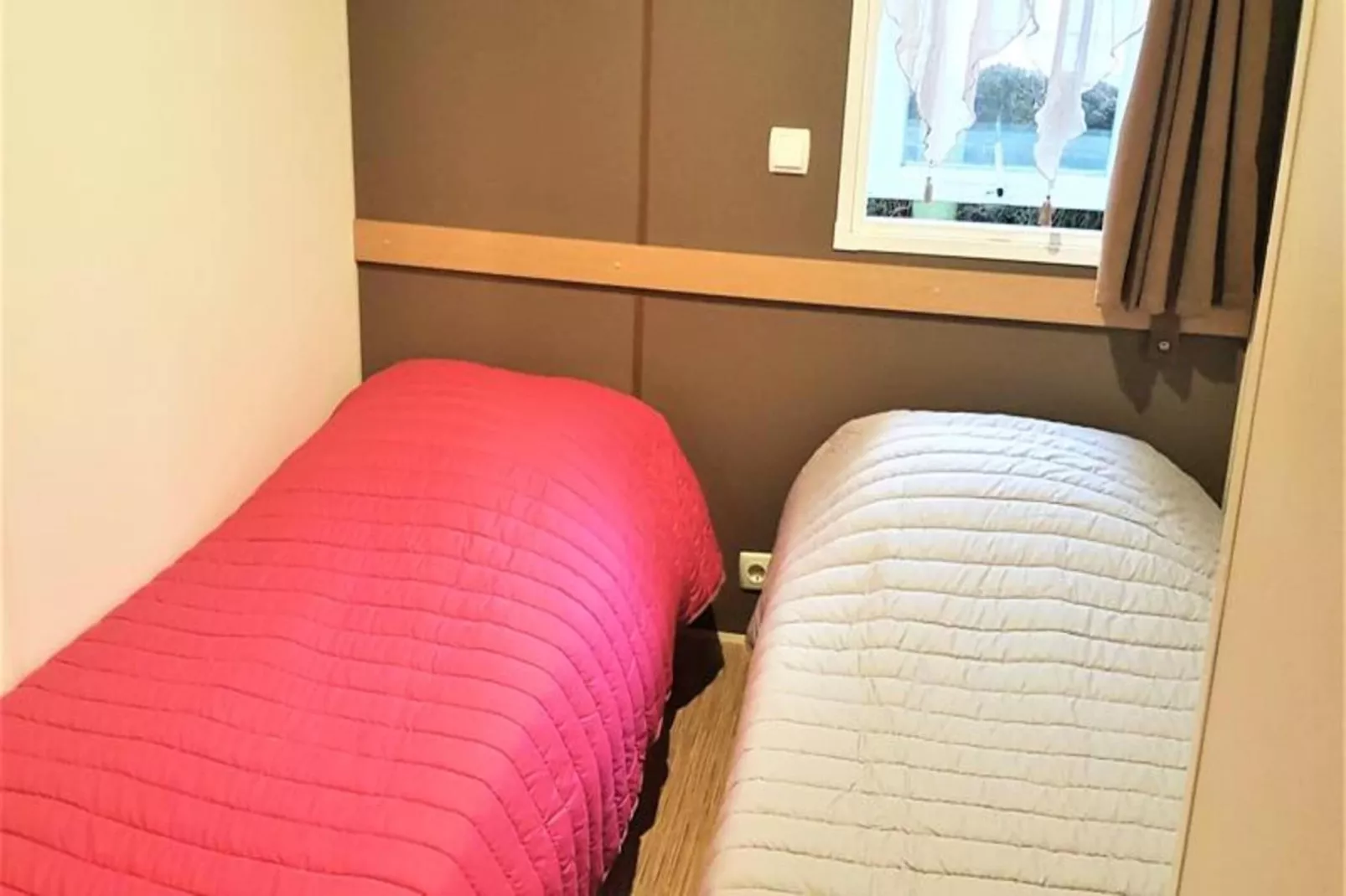 Mobil-home 4 pers. proche plage-Exterior in summer