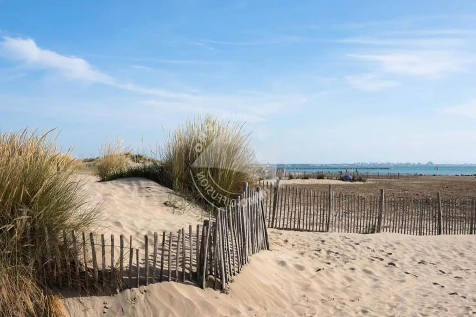 Résidence "le Quai Aux Fleurs"-Areas within 5km in summer