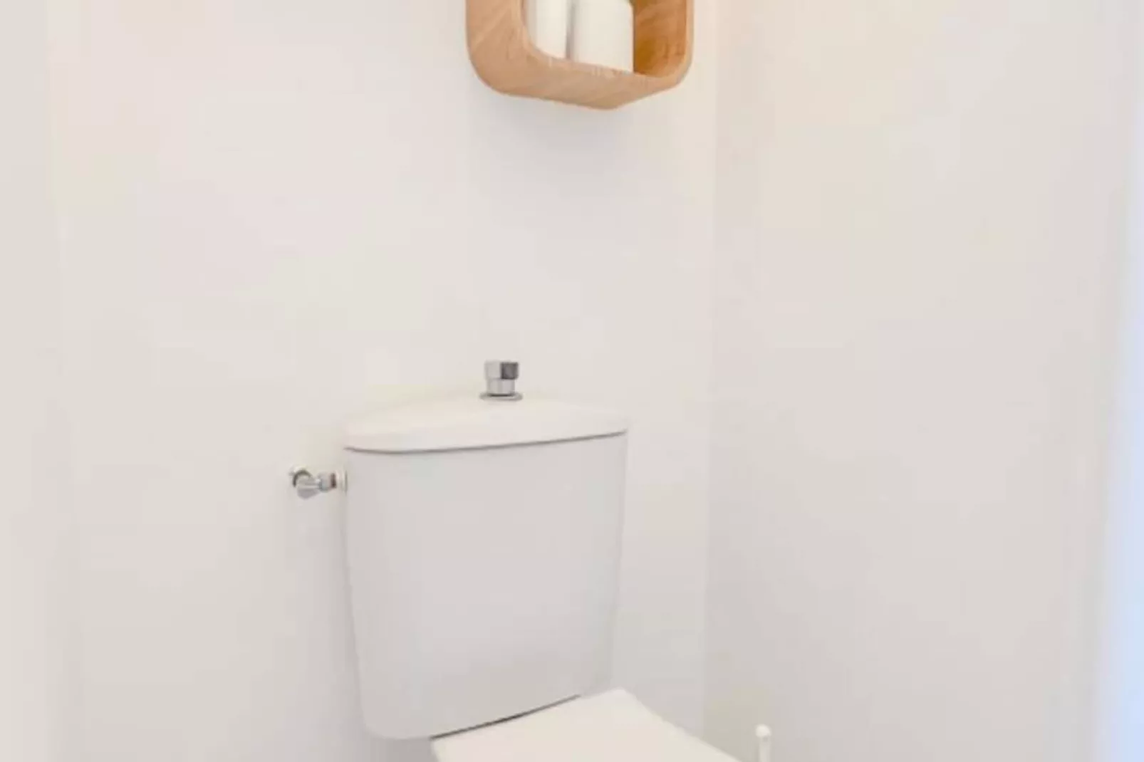 Bel Appartement Dans Un Immeuble Historique Proche Des All&eacute;es De Tourny-Image-tags.