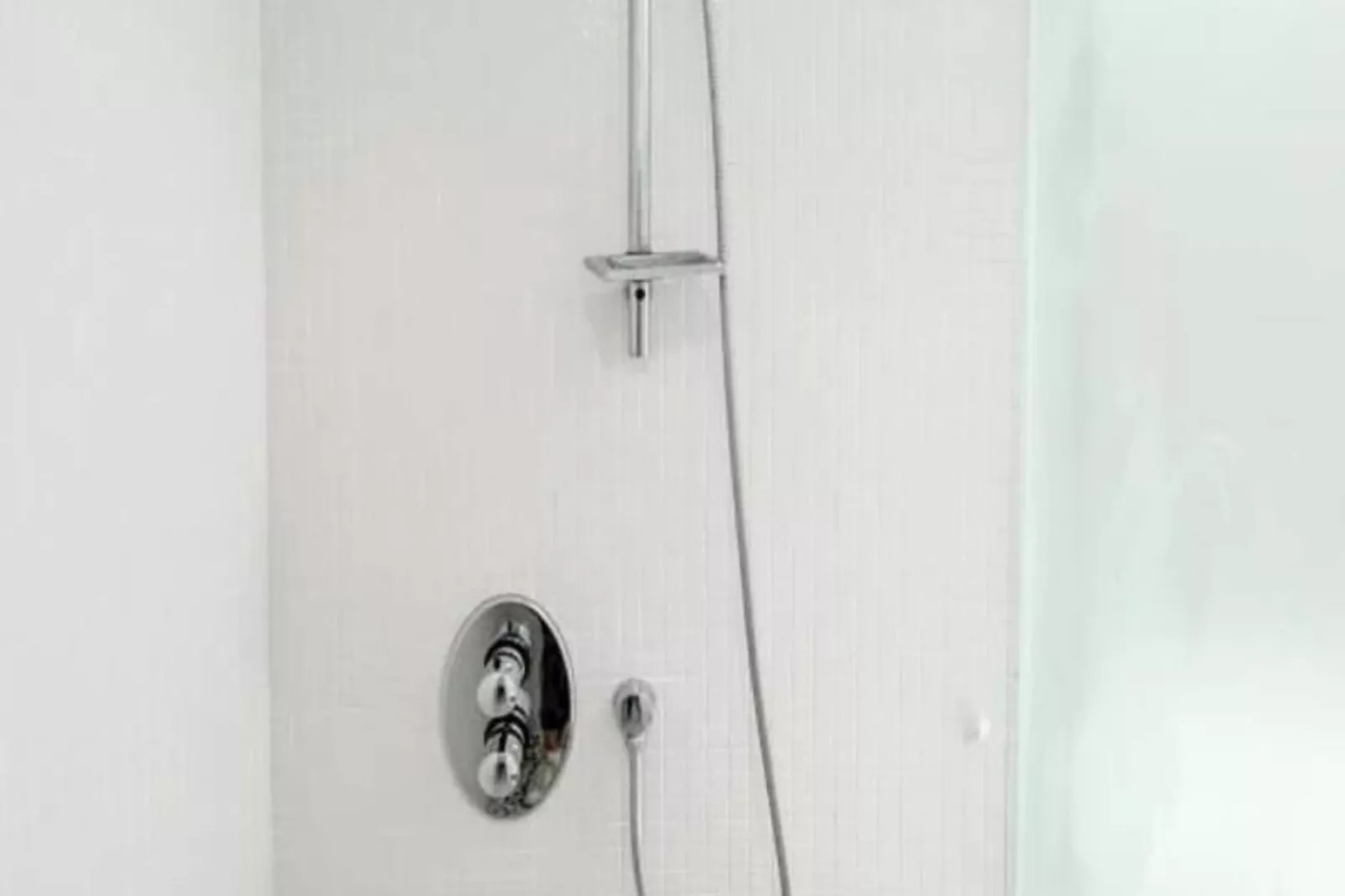 Appartement De Haut Standing Authentique Situ&eacute; Au Coeur Du Triangle D'or-Außenbereich Sommer