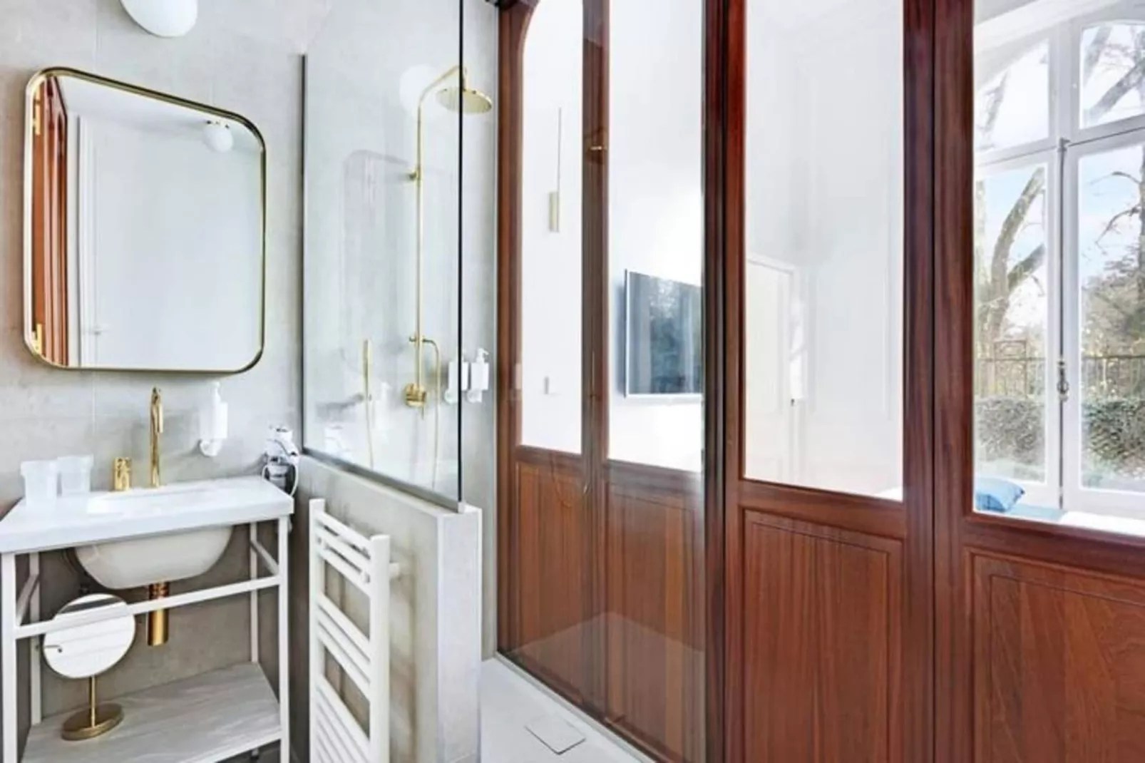 Maison Labruy&egrave;re - Suite Jardin Royal-Bathroom