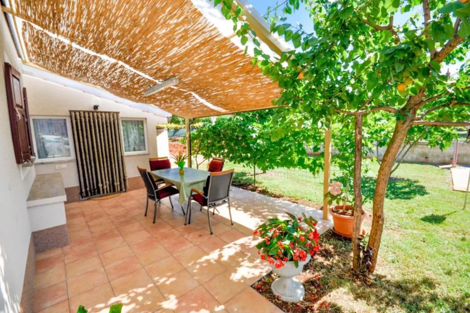 Résidence Athéna-Zones été à 5 km