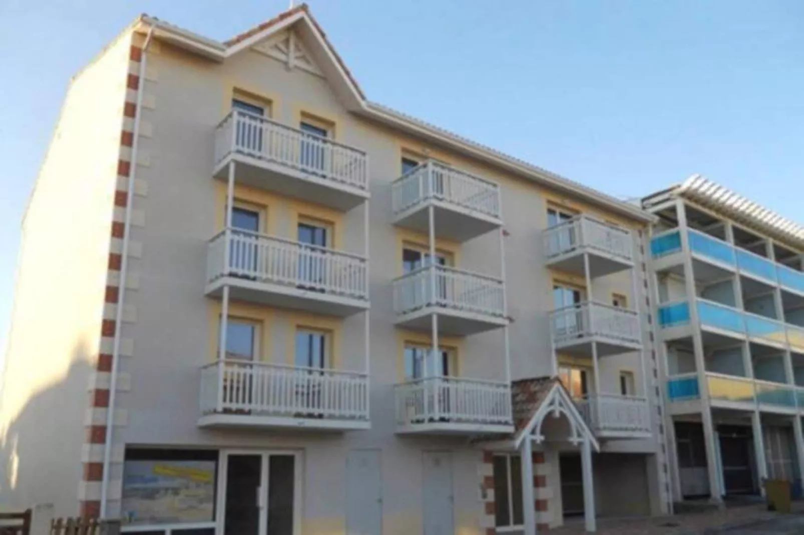 Résidence Bellevue-Areas within 5km in summer