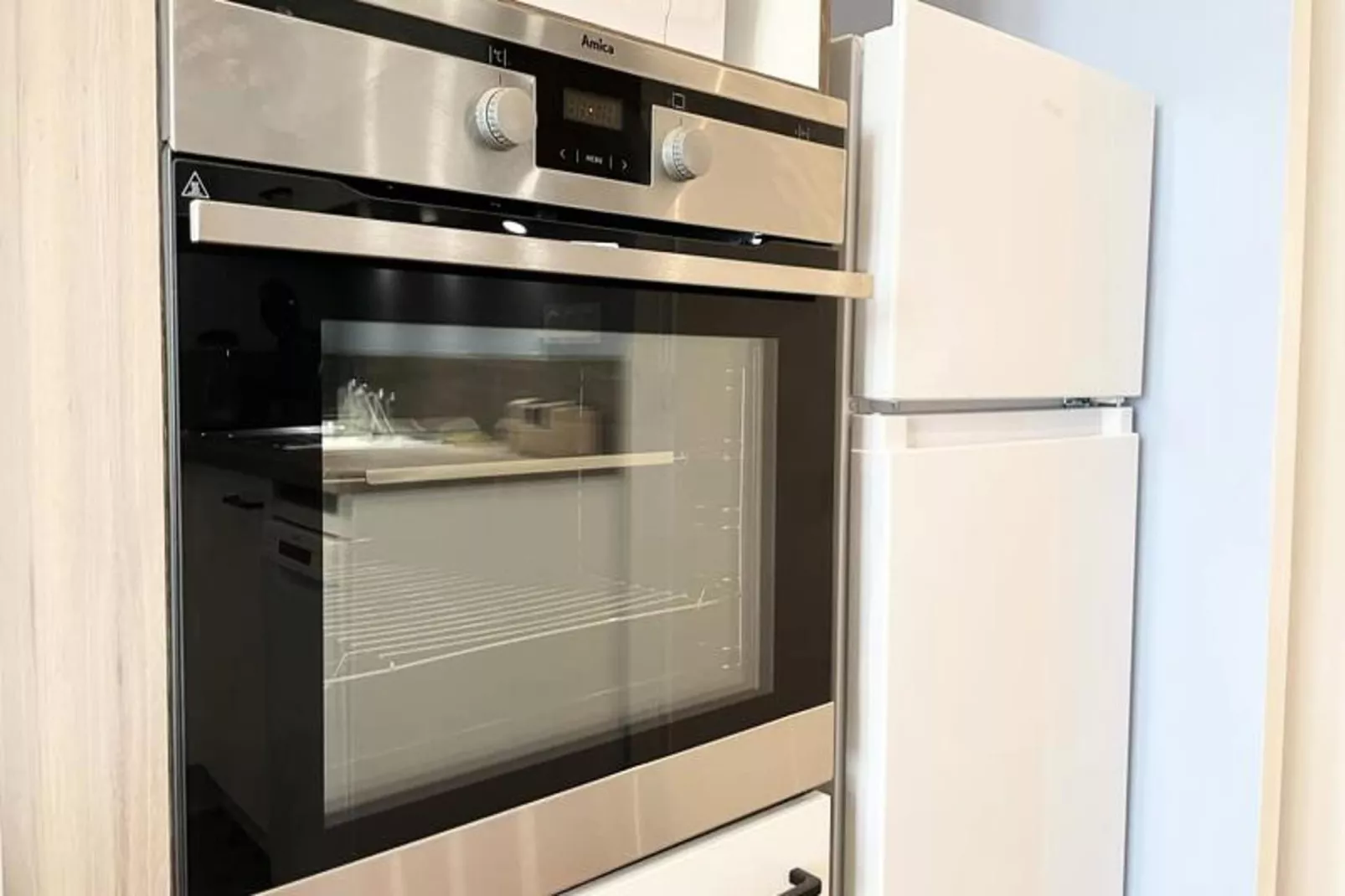 Le Cadet 👨&zwj;👩&zwj;👦&zwj;👦| Jean Jaur&egrave;s |tram A, B E E | T2 Tout &eacute;quip&eacute;-Cuisine