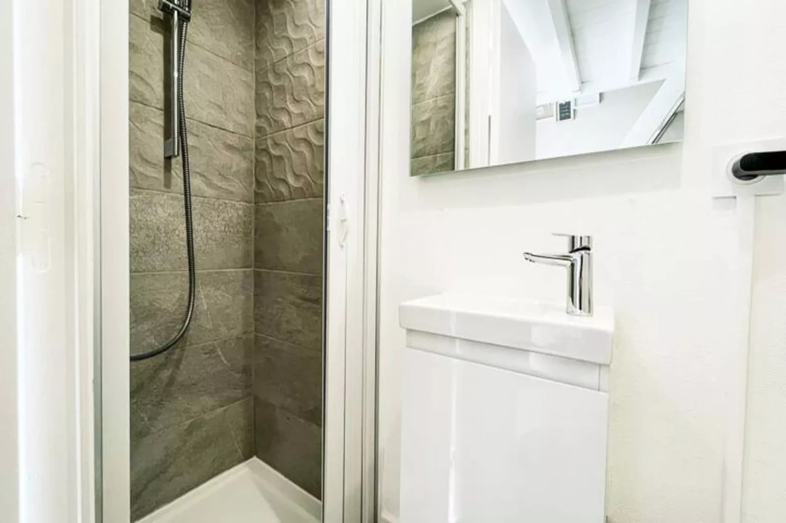 Le Studio En Duplex Championnet - Humbert Ii (droite) 👑-Badezimmer