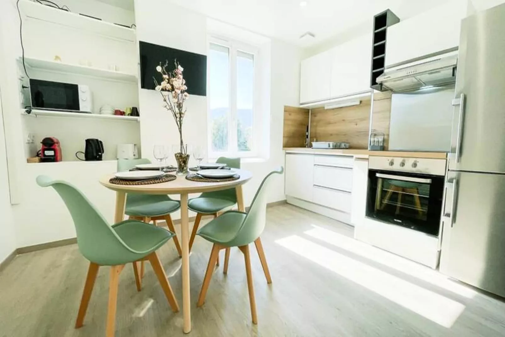 Le Duplex 🌞 Calme & R&eacute;nov&eacute;|-Cuisine