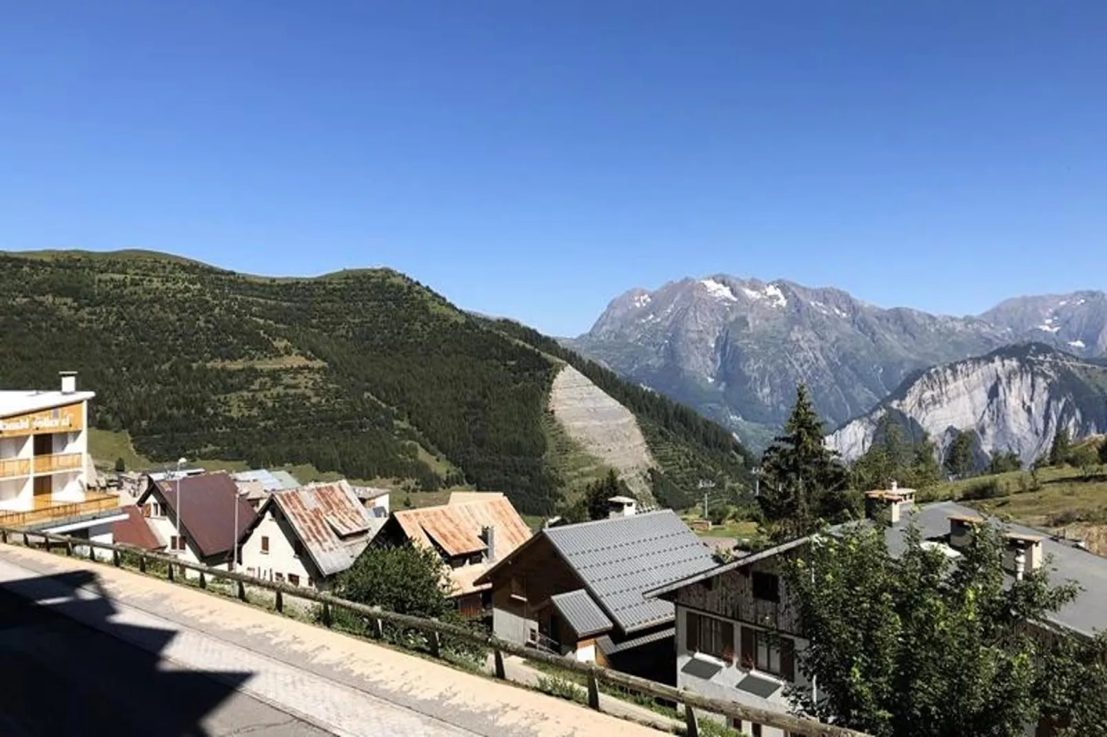 Résidence Ours Blanc P&v-Vue d'été