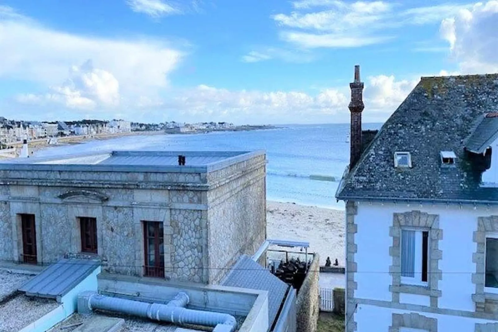 Résidence Hauts Port Maria-View in summer