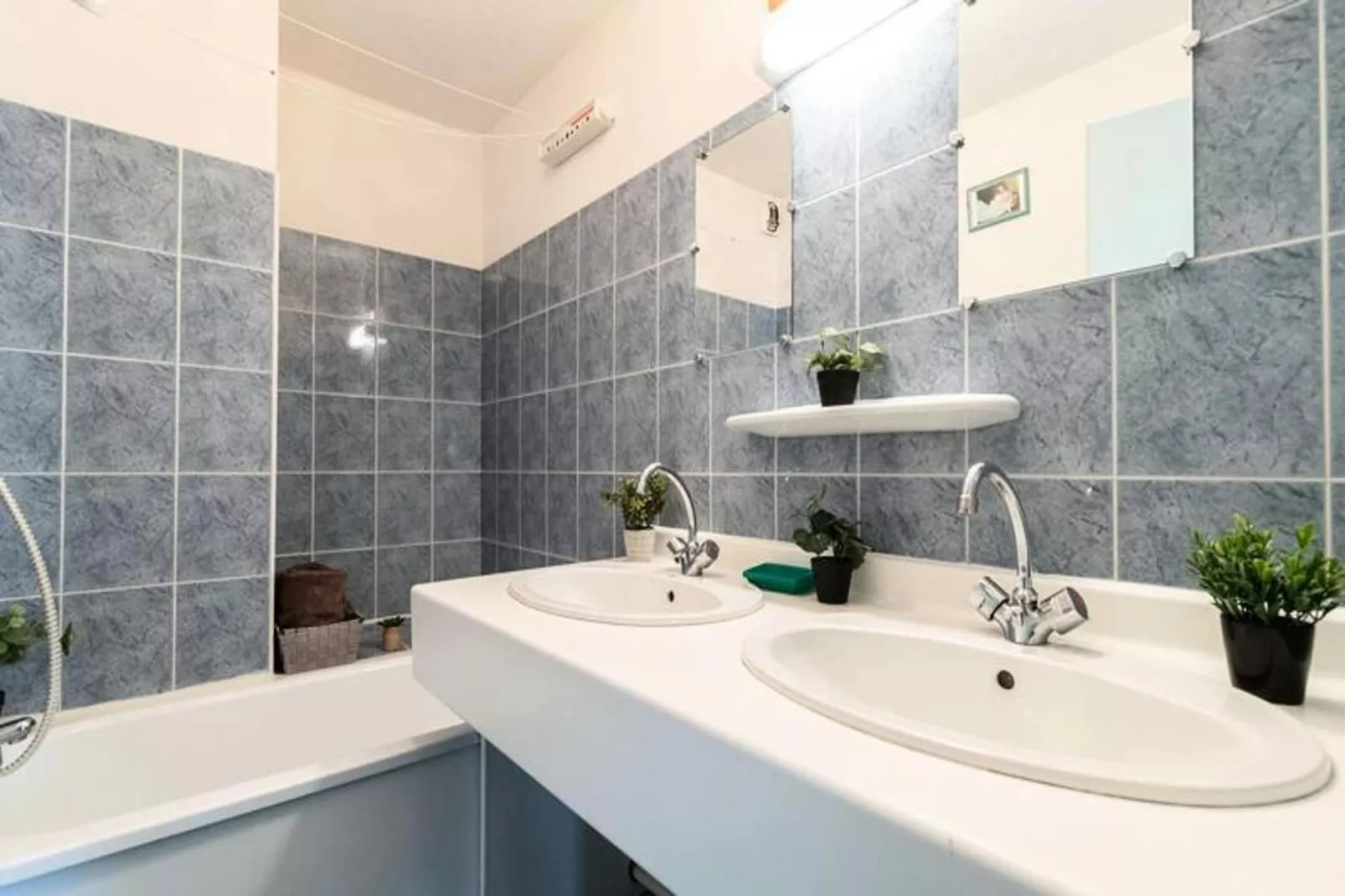 Résidence Portes Du Soleil A-Bathroom