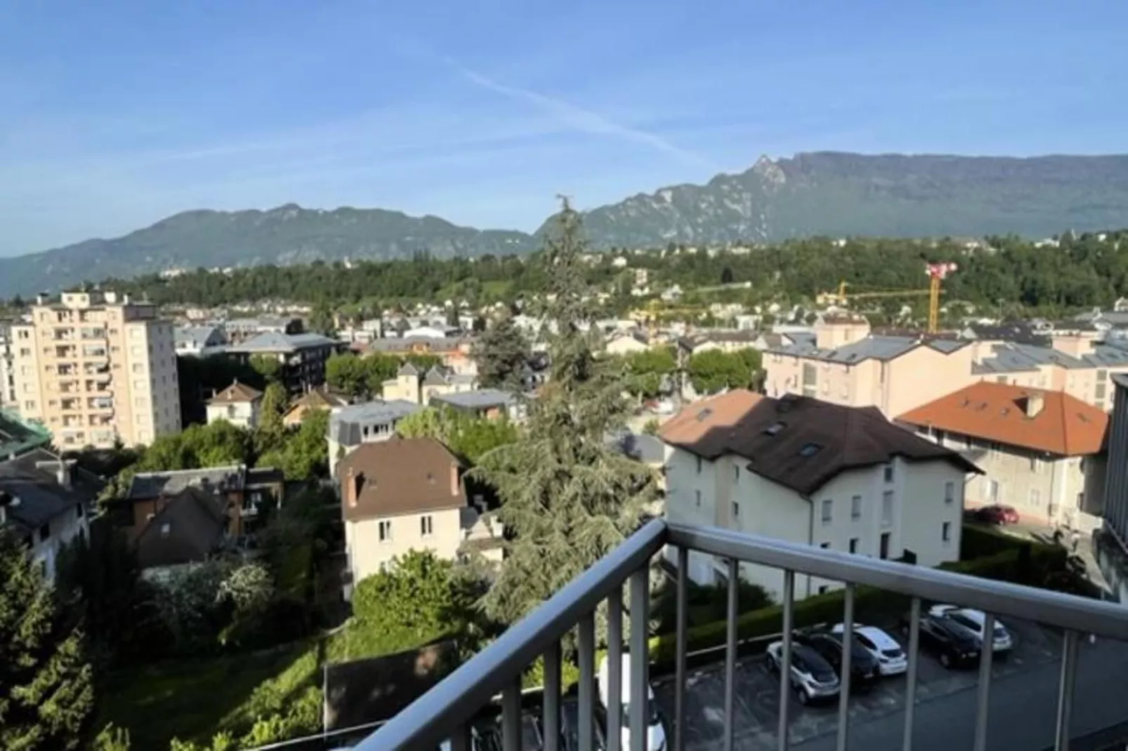 Résidence Montcalm D-View in summer