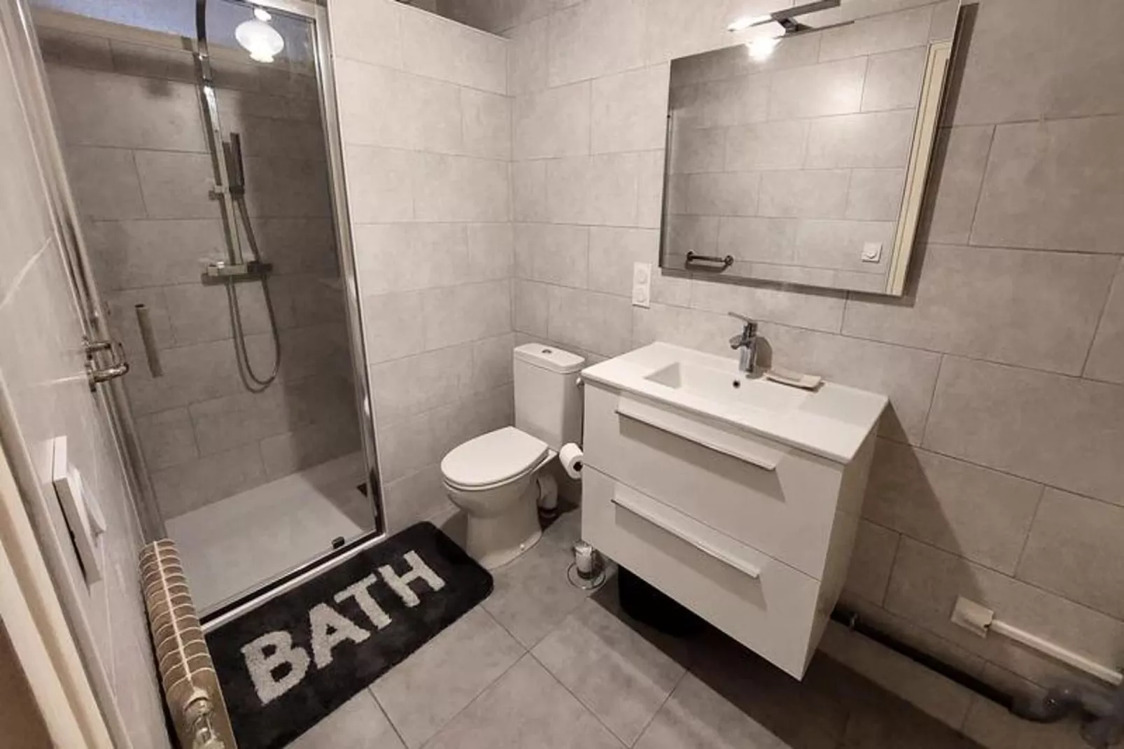 Résidence Le Cheverny-Badezimmer