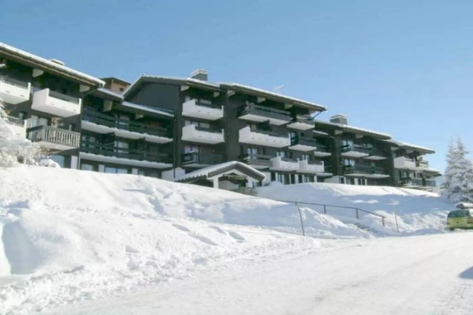 Résidence Les Balcons De Taren-Area within 5km in winter