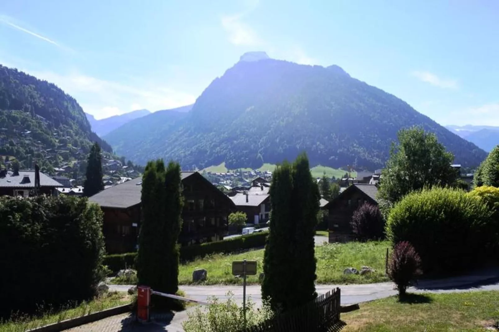 Résidence Le Picaron-Außenbereich Sommer