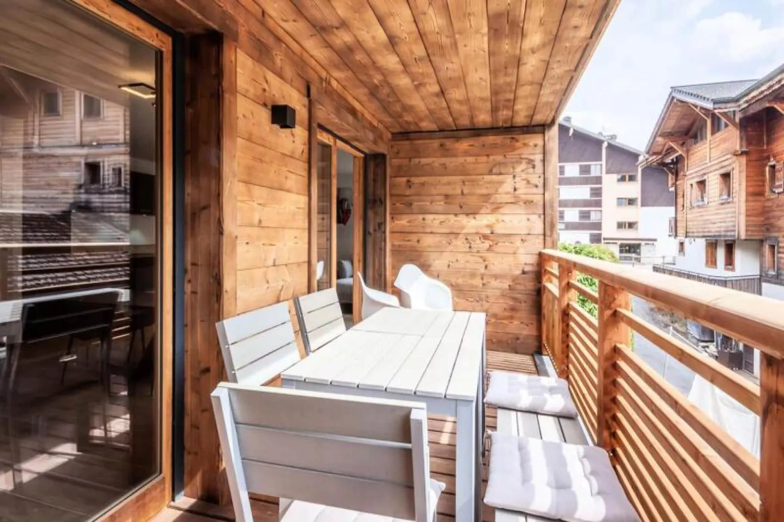 Résidence Echo Du Pleney - Außenbereich Sommer