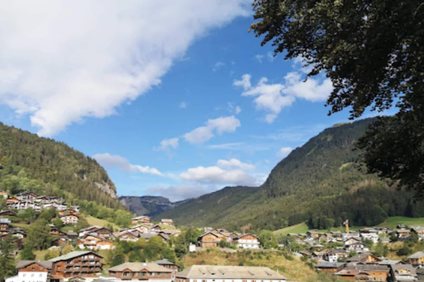 Résidence Frenes Hauts-Areas within 5km in summer