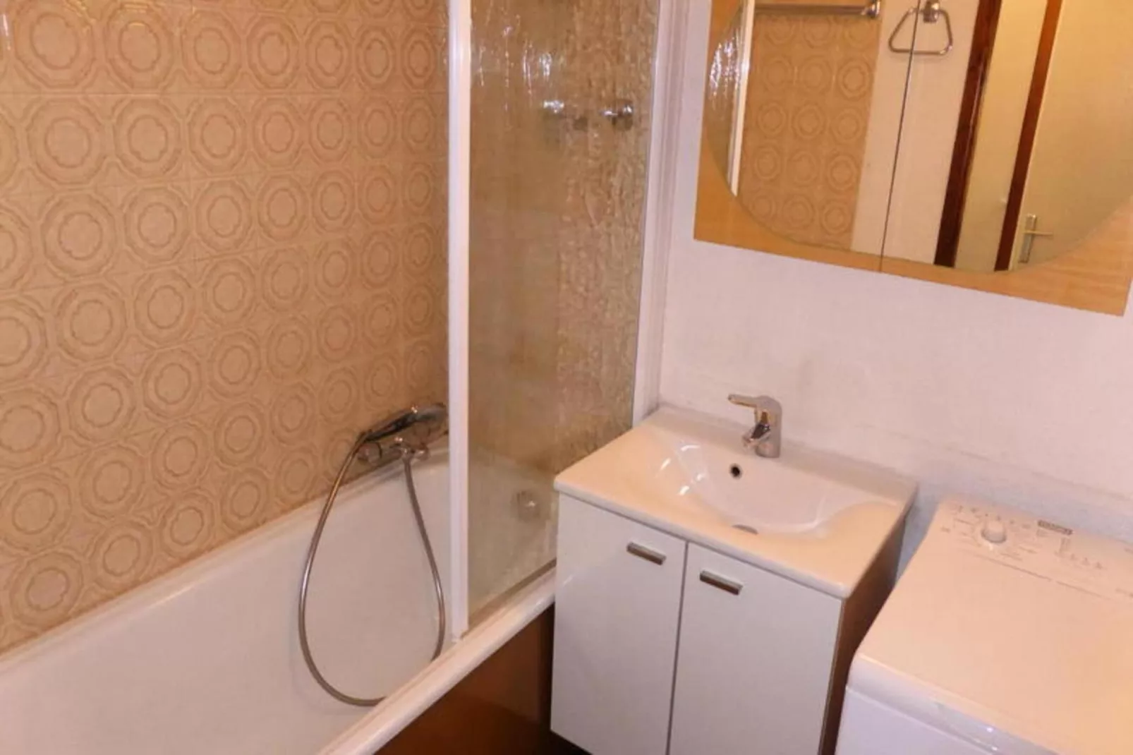 Résidence Le Brulaz-Außenbereich Sommer