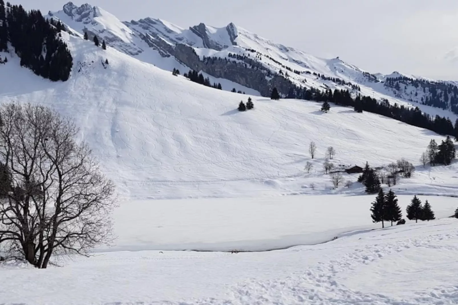 Résidence Les Balcons A-Zones hiver à 5 km