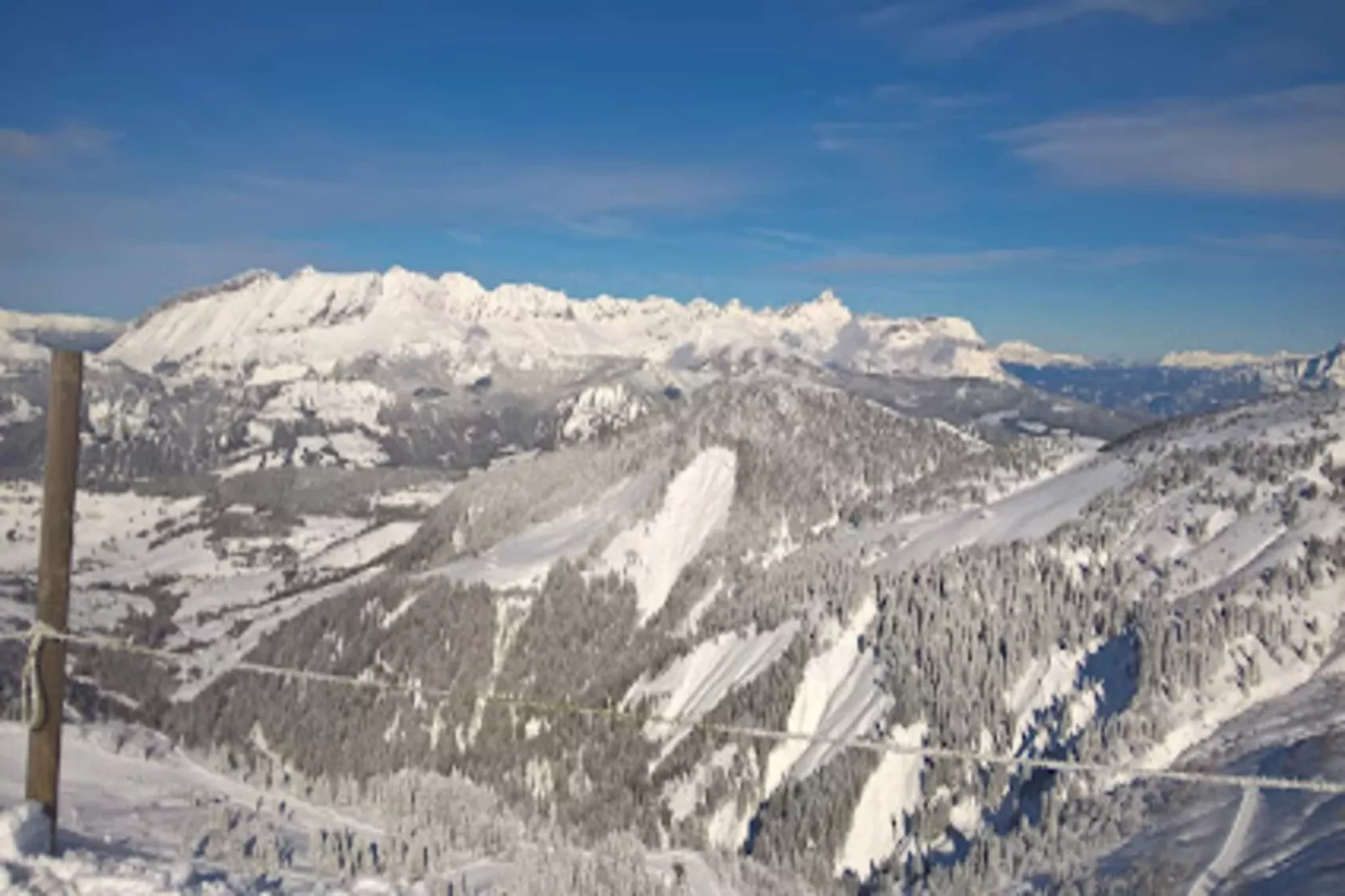 Studio à La Clusaz-Areas within 1km in summer