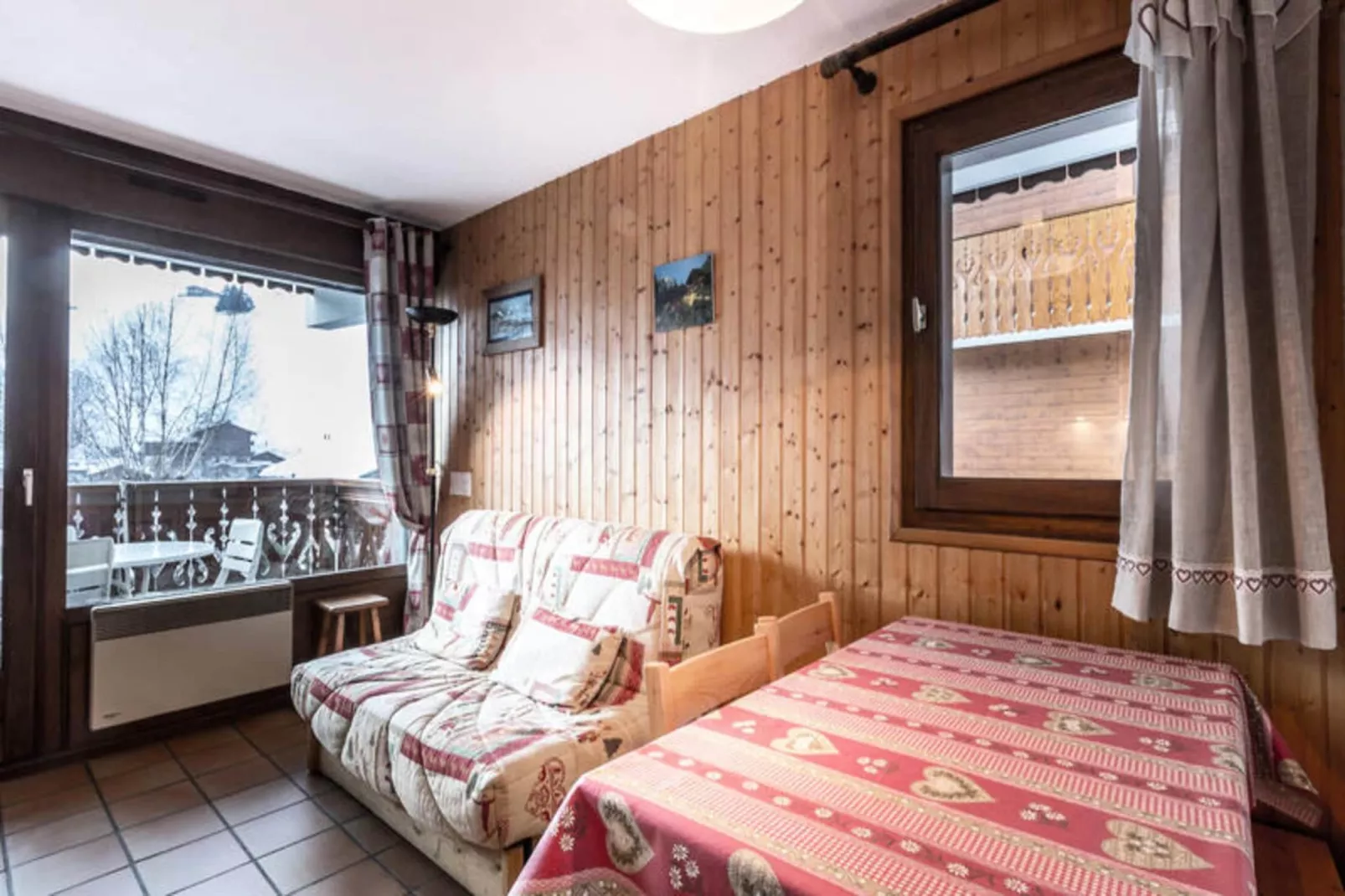 Résidence Domanial A-Außenbereich Sommer