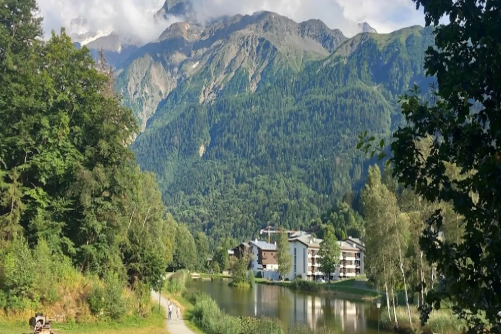 Chalets à Les Carroz-d'Arâches-Gebiete Sommer 1 km