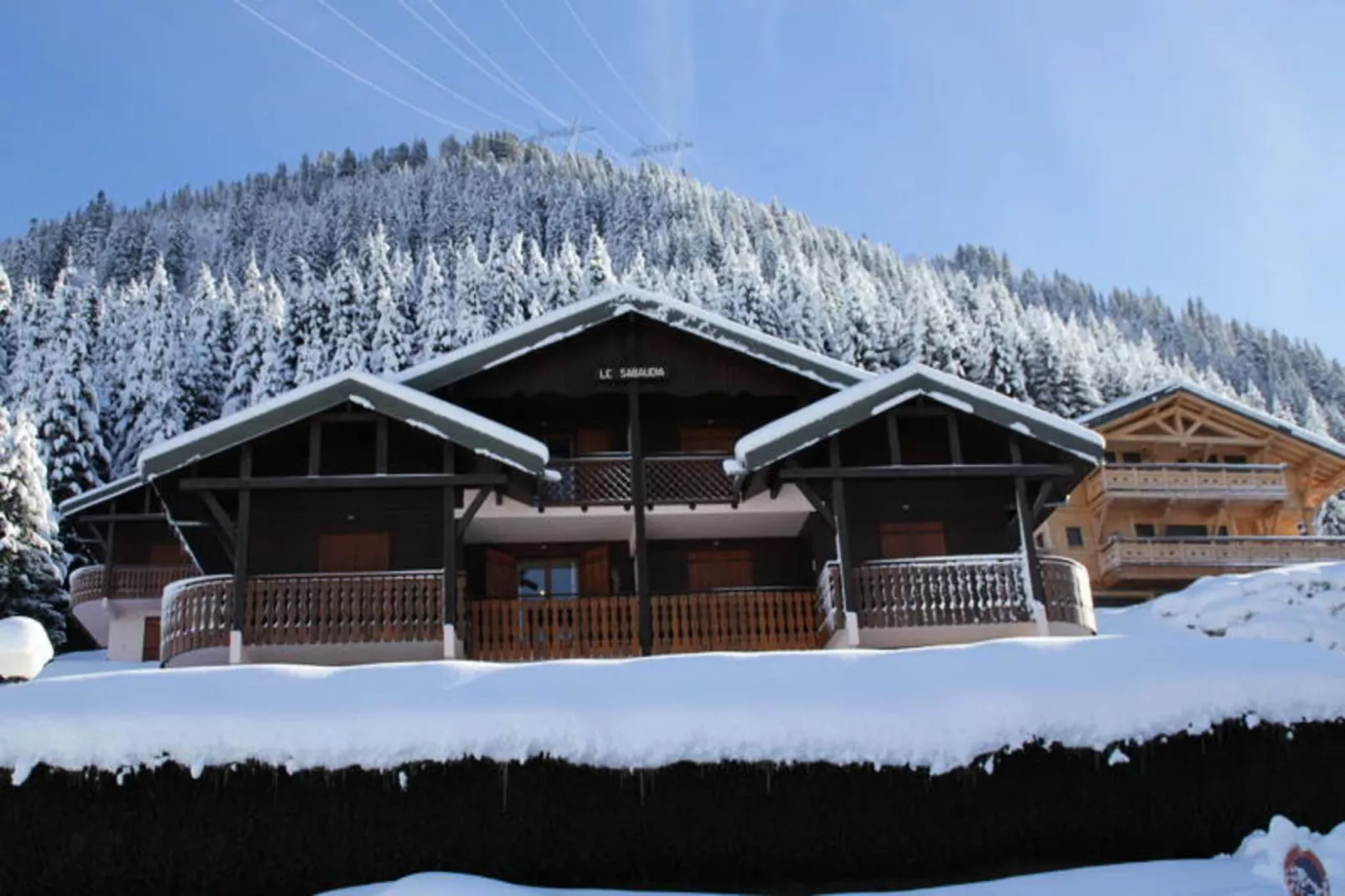 Résidence Sabaudia-Exterior in winter