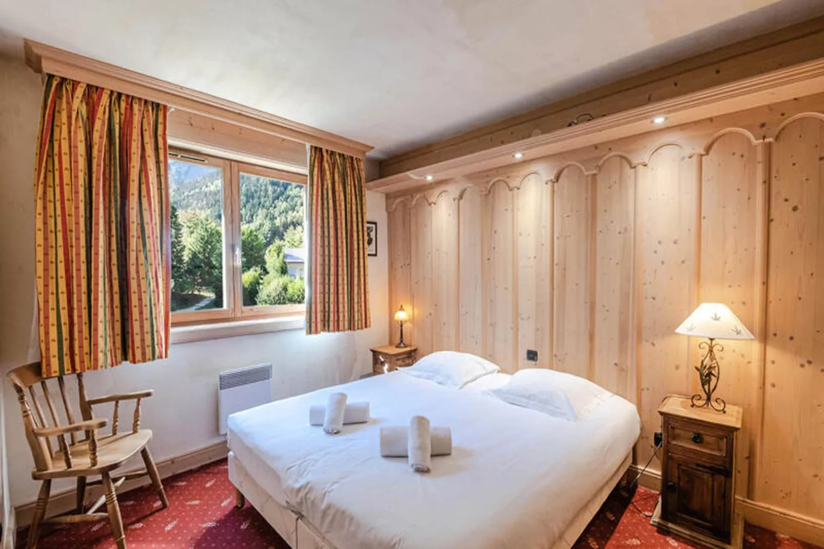 Chalets Du Savoy-Bedroom