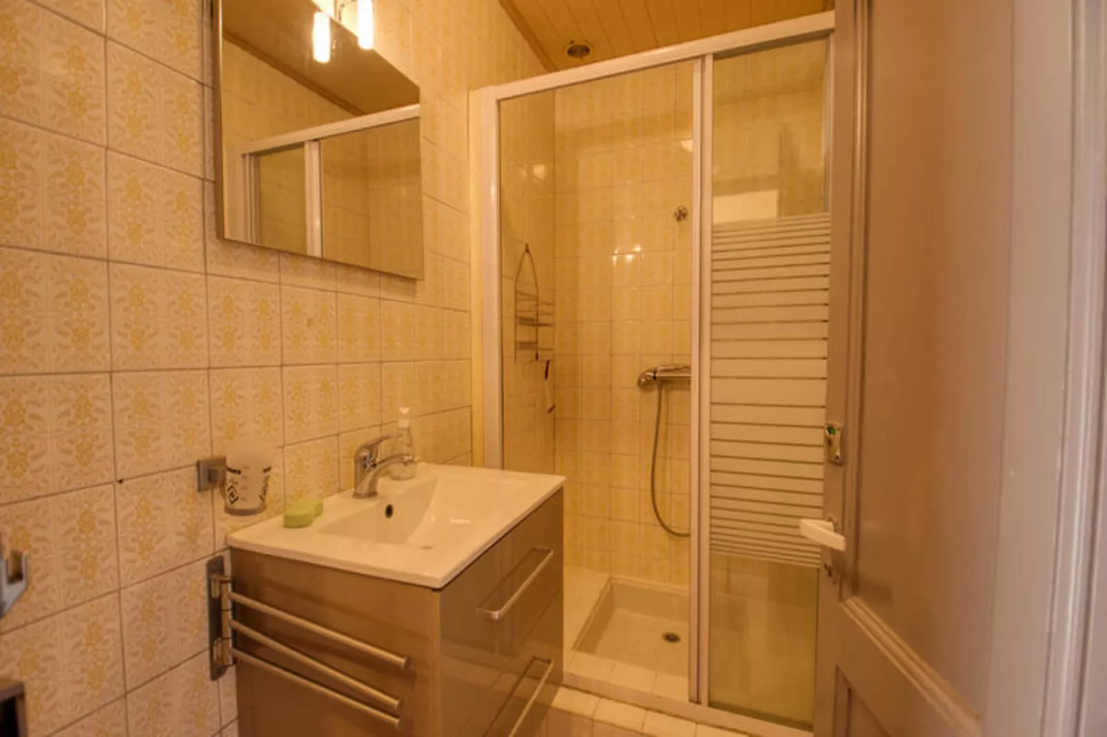 Chalet Alpagiste-Exterior in summer