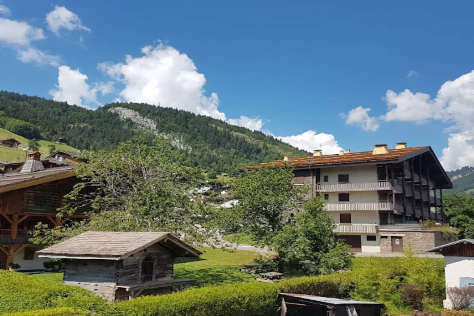 Résidence Fougere-Areas within 1km in summer