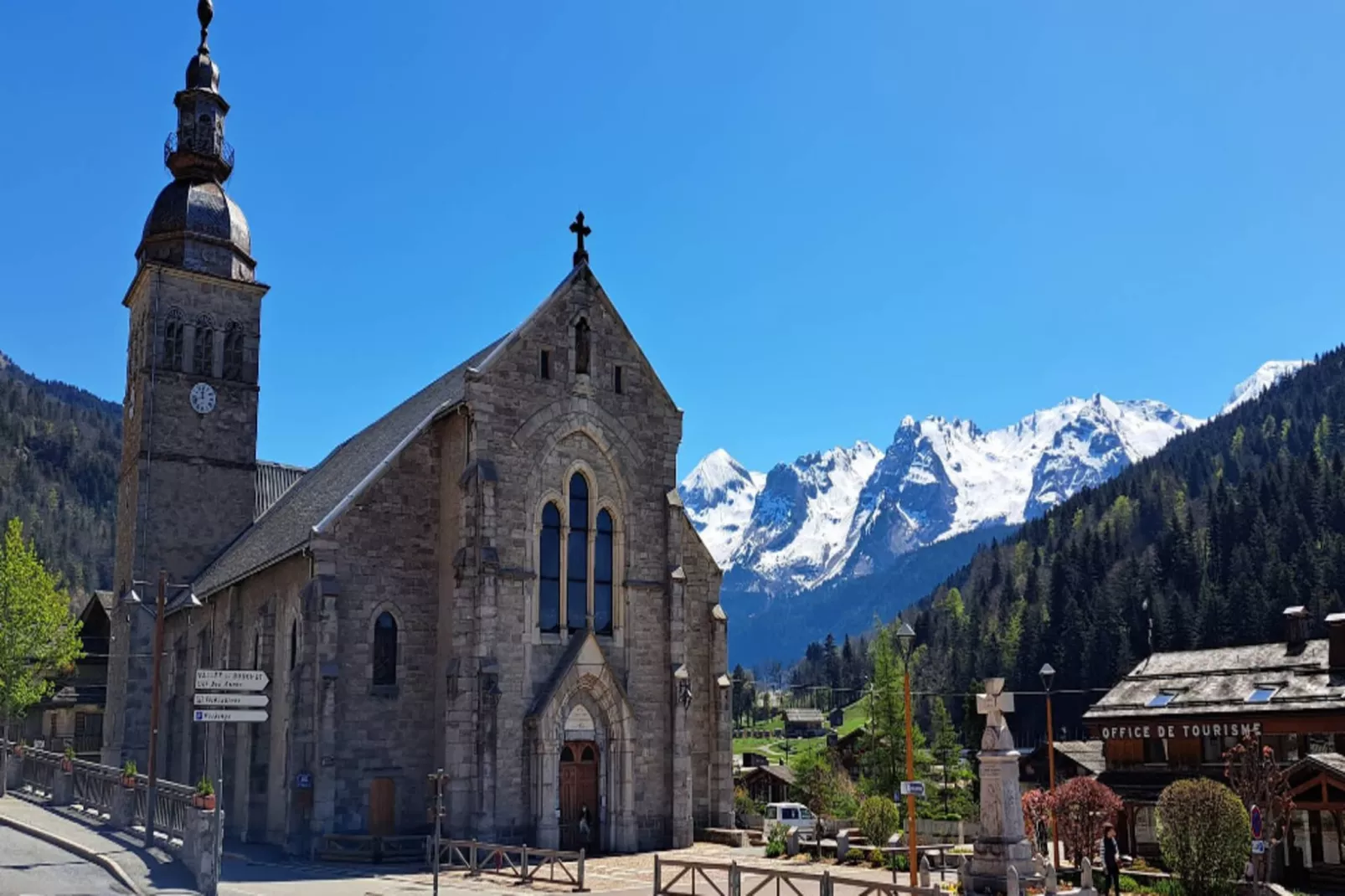 Résidence Danay-Zones été à 20 km