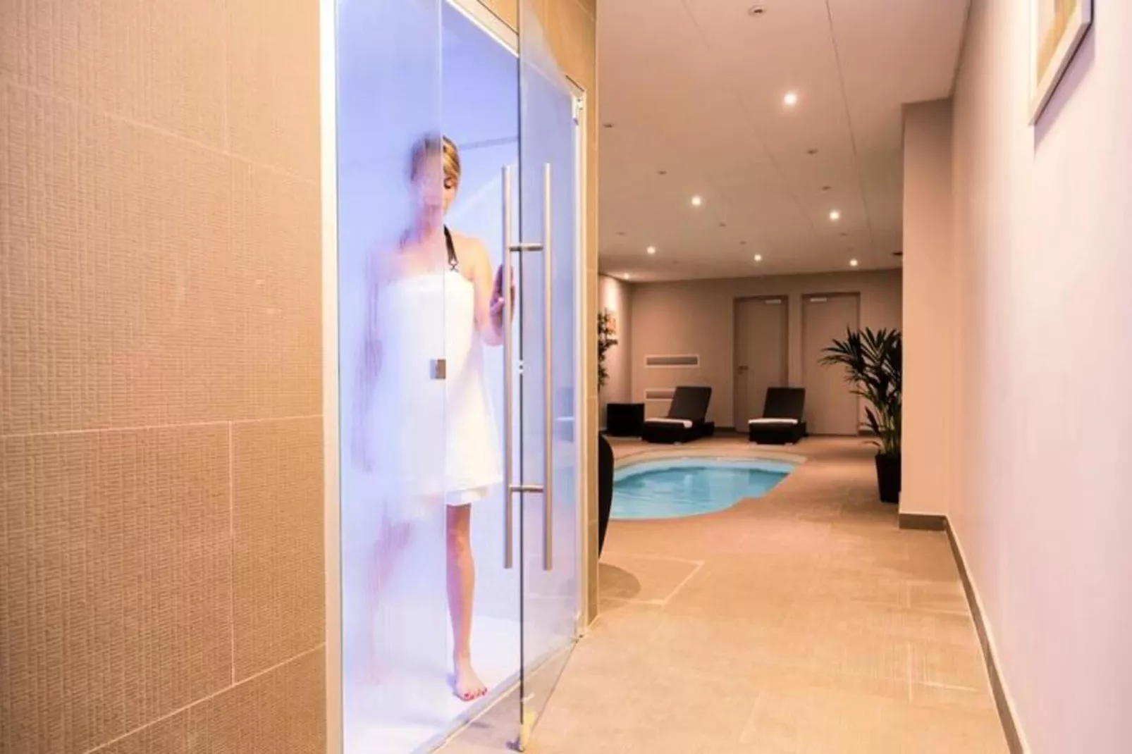 Appart'hôtel Odalys Paris XVII-Exterior in summer