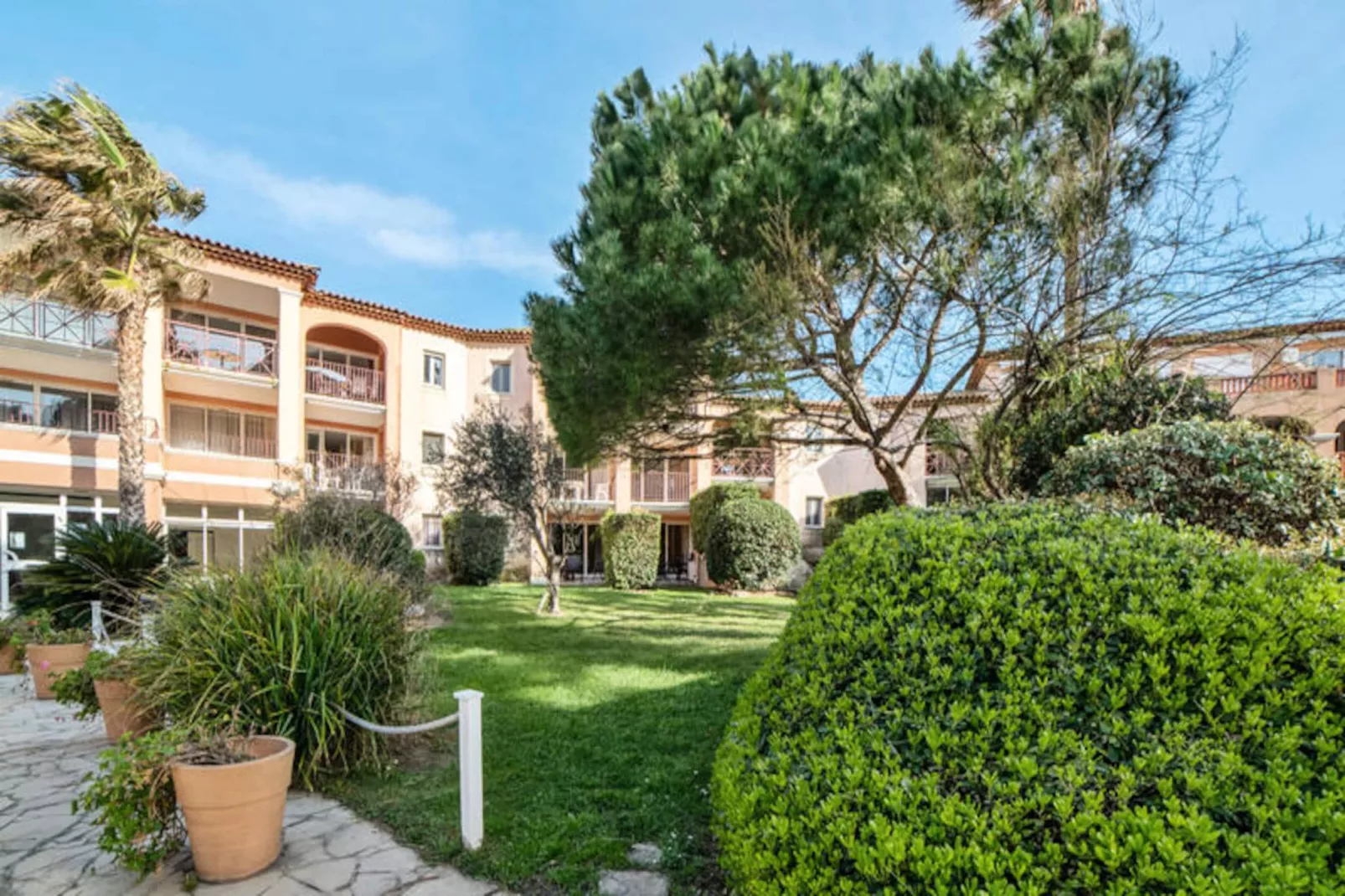 Résidence La Pinède - maeva Home-Image-tags.