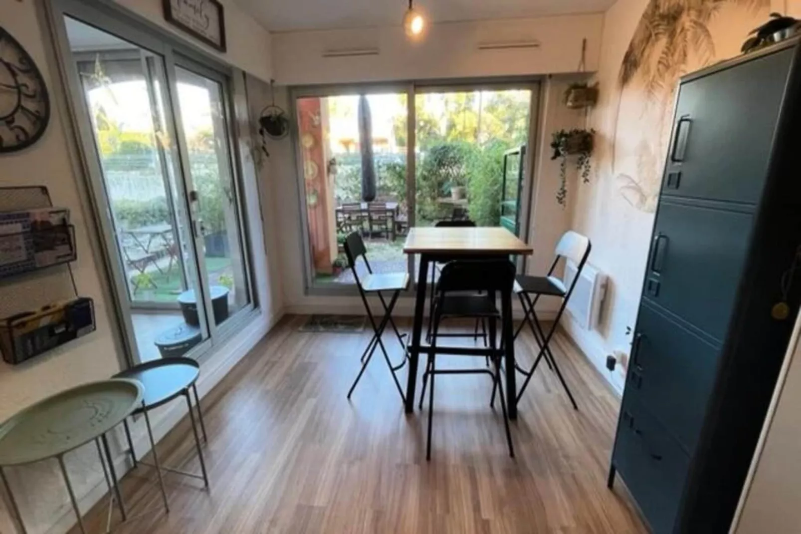 Résidence Frégate-Exterior in summer